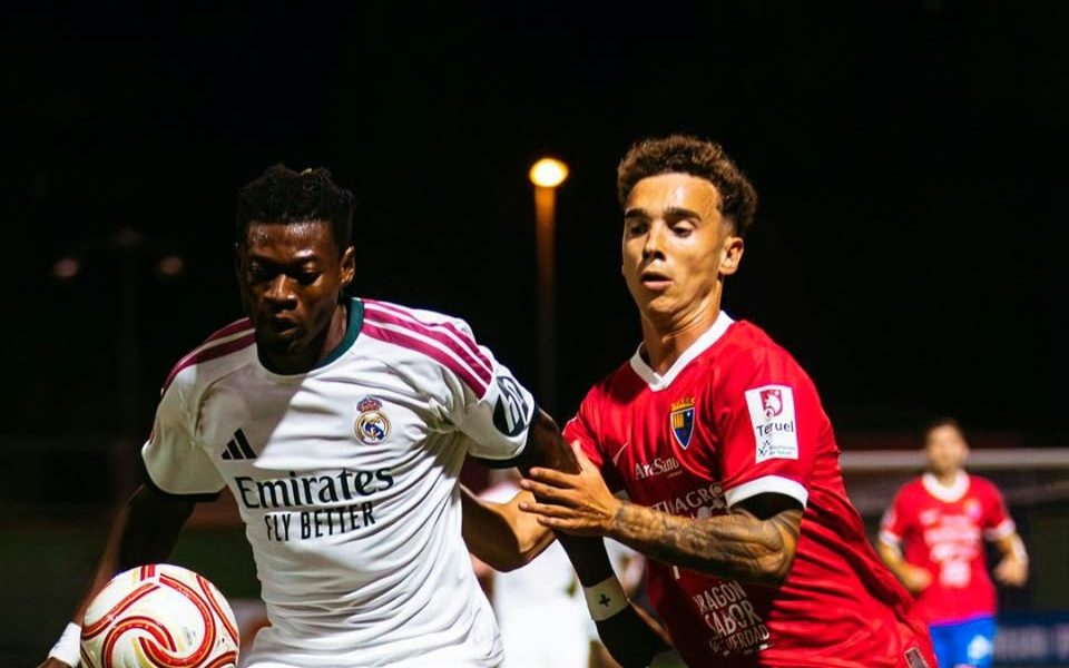 Oscar Naasei Makes Real Madrid Castilla Debut in Goalless Draw