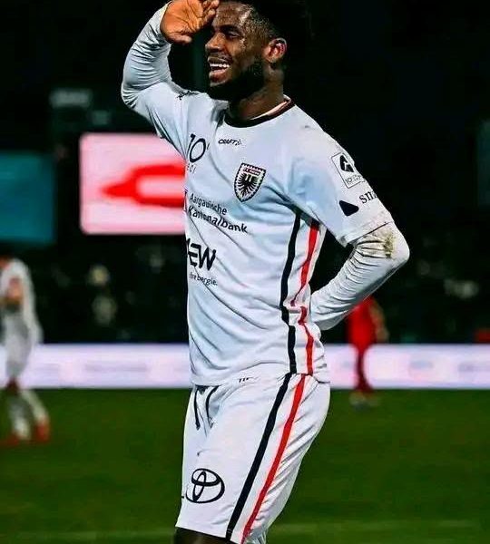 Daniel Afriyie Barnieh shines as FC Aarau fight back to beat Rapperswil
