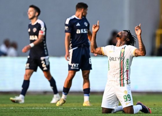 Gift Orban Scores Twice as Amedspor Fight Back to Draw With Kasımpaşa