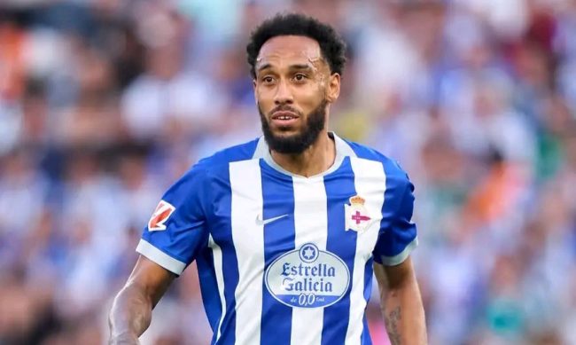 Aubameyang returns to training with Deportivo La Coruña