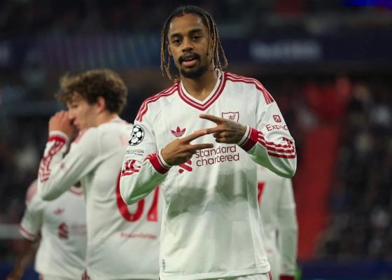 Bradley Barcola named Champions League Player of the Week