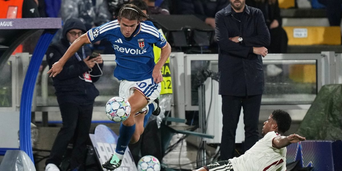 Nico Paz Inspires Como to Stunning 4-1 Victory Over Manchester United