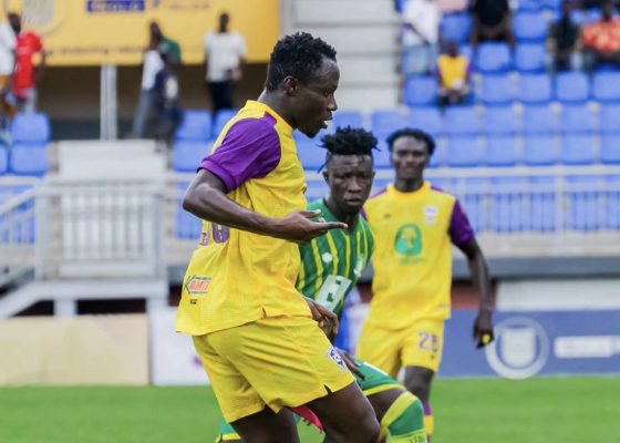 GPL: Babil’s Late Strike Keeps Leaders Medeama on Top after win over Aduana FC.