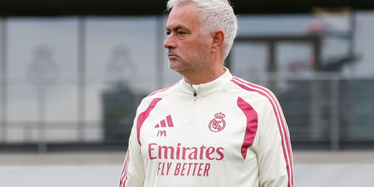 Real Madrid : José Mourinho faces dressing-room tensions