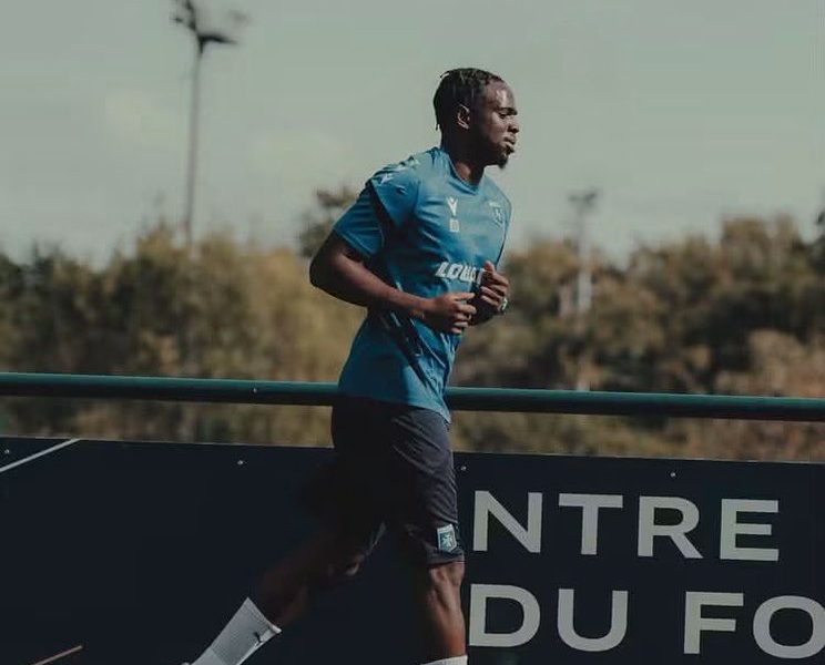 Marvin Senaya Resumes Grass Training After World Cup Muscle Injury