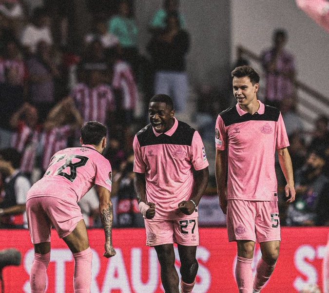 Congolese Duo Ahoka and Sadiki Inspire Sunderland’s Dramatic Comeback Victory